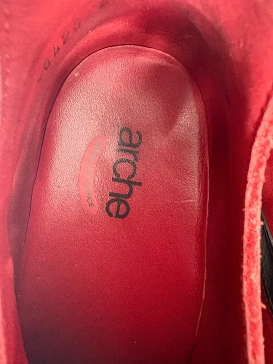 Arche Red Suede Lace-Up Flats with Black Straps size 40 / 9 - Picture 2 of 9